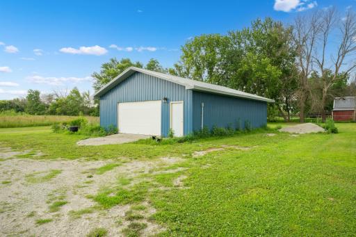 55570 State Highway 56, West Concord, MN 55985