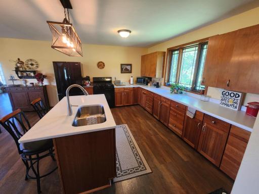 75842 115th Street, Le Roy, MN 55951