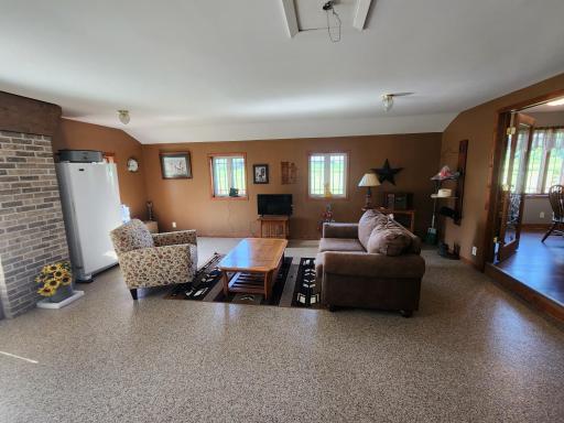 75842 115th Street, Le Roy, MN 55951