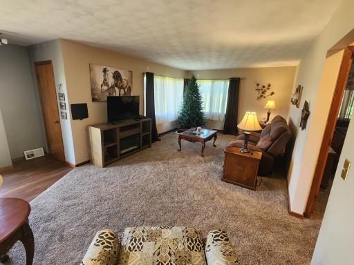 75842 115th Street, Le Roy, MN 55951