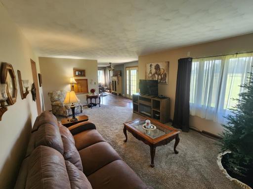 75842 115th Street, Le Roy, MN 55951