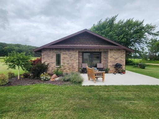 75842 115th Street, Le Roy, MN 55951