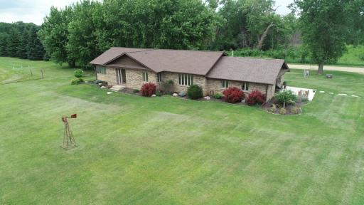 75842 115th Street, Le Roy, MN 55951