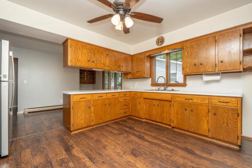 300 E Raven Street, Belle Plaine, MN 56011
