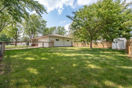 300 E Raven Street, Belle Plaine, MN 56011