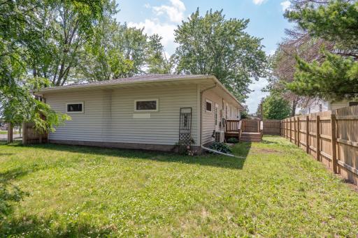 300 E Raven Street, Belle Plaine, MN 56011