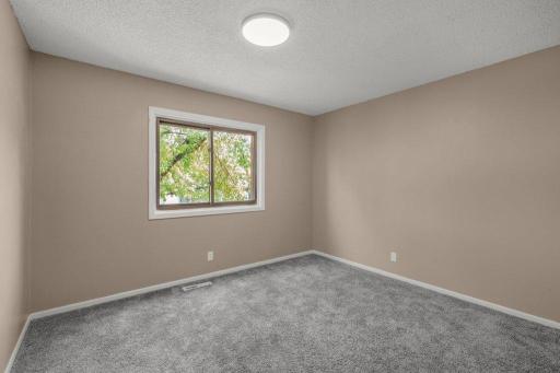 5 Crusader Avenue E, C, Saint Paul, MN 55118