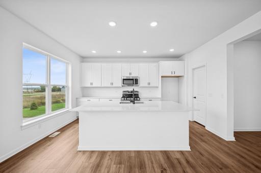 Kitchen-picture of similar home