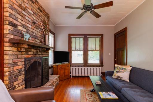 830 Lincoln Avenue, Saint Paul, MN 55105