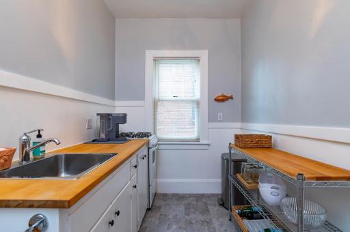 830 Lincoln Avenue, Saint Paul, MN 55105