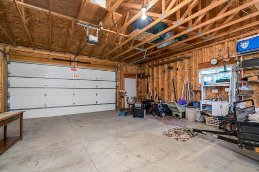 6105 Shamrock Drive, Madison Lake, MN 56063