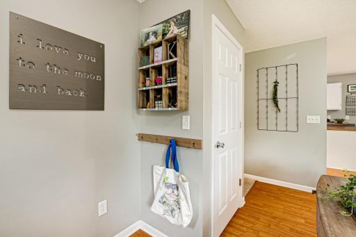 7572 Carillon Plaza W, Woodbury, MN 55125