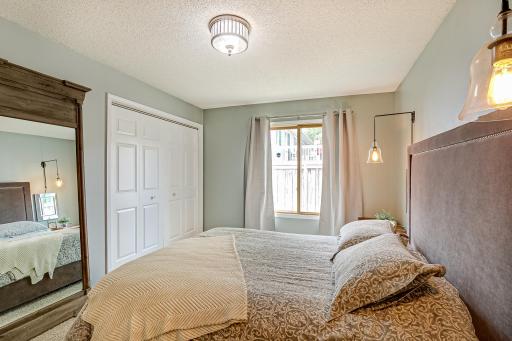 7572 Carillon Plaza W, Woodbury, MN 55125