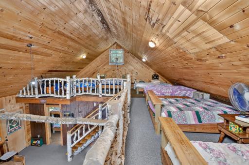 17067 S Highbanks Rd NE, Deer River, MN 56636