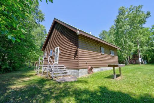 17067 S Highbanks Rd NE, Deer River, MN 56636