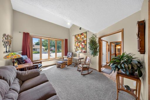 1116 Knoll Court NW, Rochester, MN 55901
