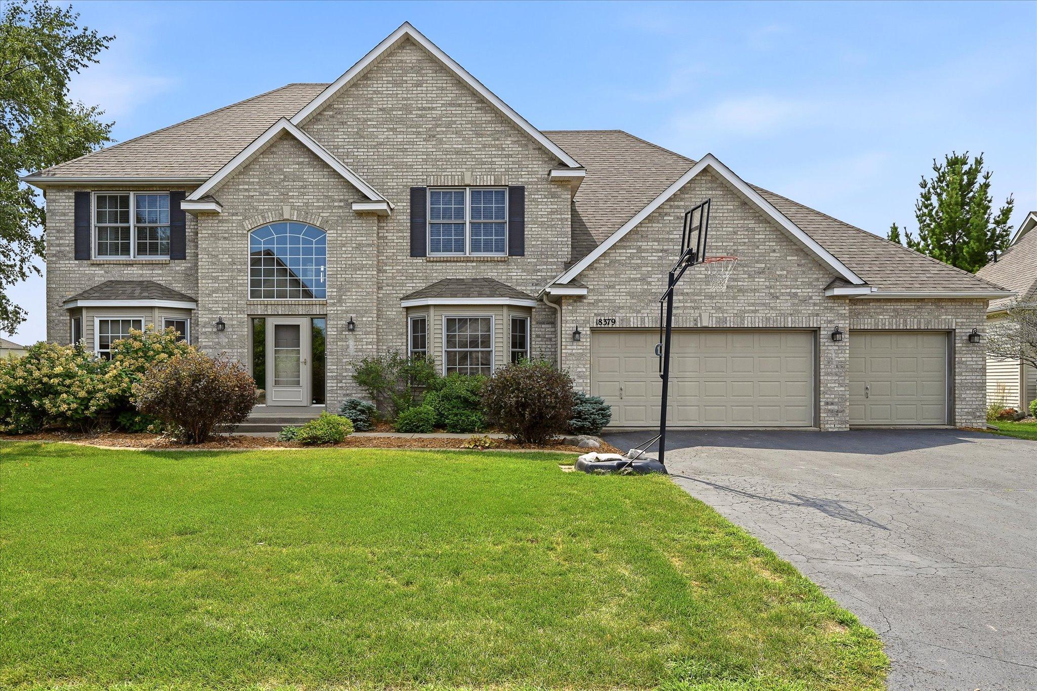 Welcome to 18379 Smith Ct NW!