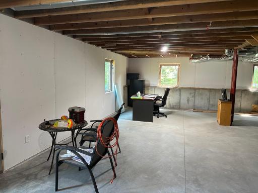 317 Oak Hills Drive, Detroit Lakes, MN 56501