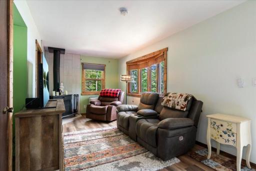576 Pine Mountain Lake Road NW, Backus, MN 56435