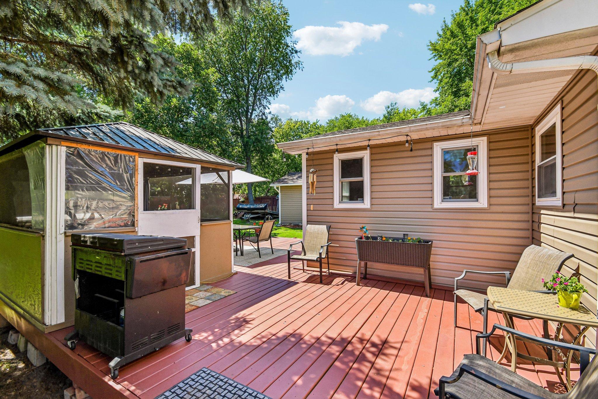 42-web-or-mls-3720 232nd Ave-S1407-042.jpg