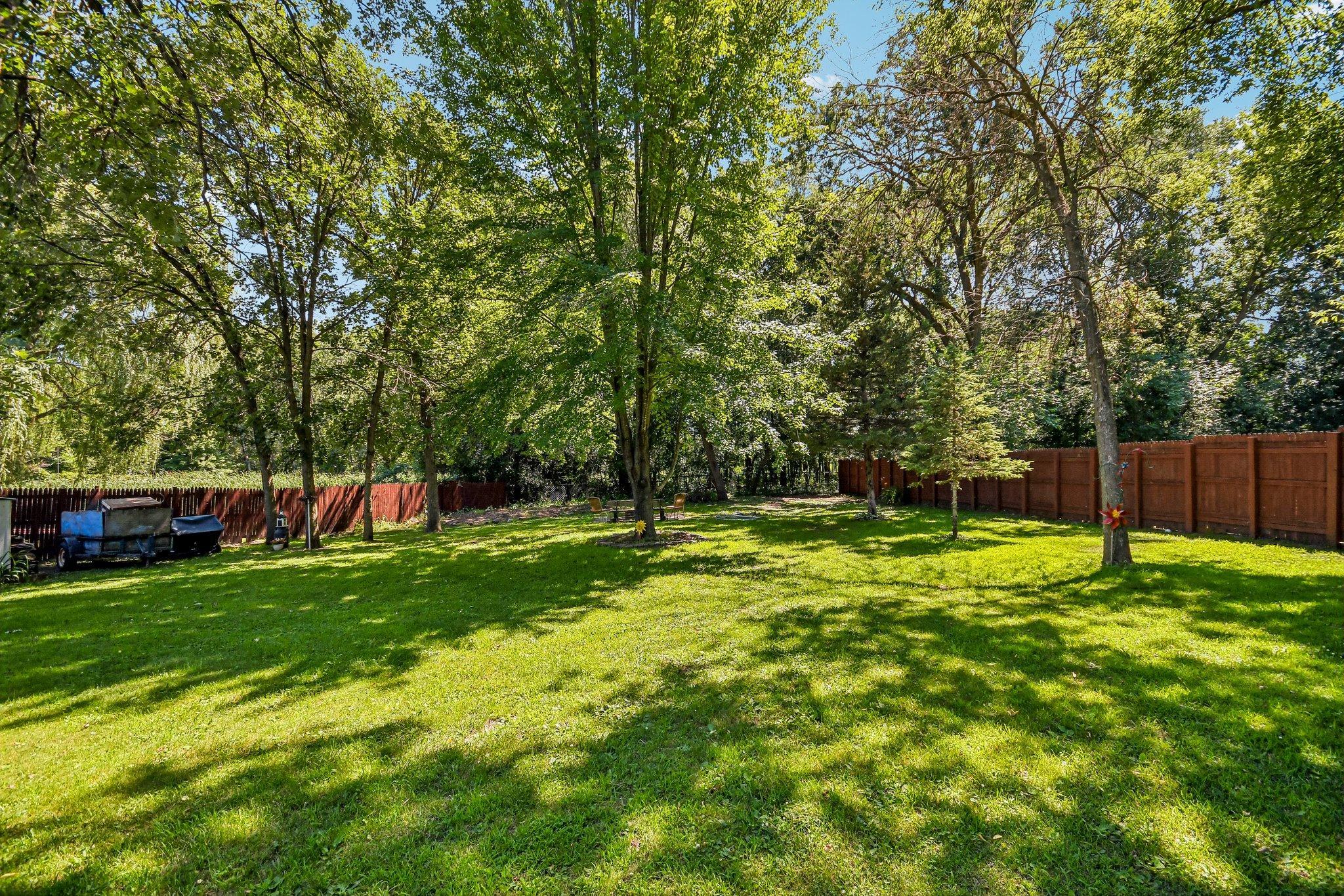 35-web-or-mls-3720 232nd Ave-S1407-035.jpg