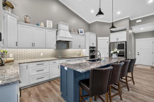 8296 Eagle Lane, Pequot Lakes, MN 56472