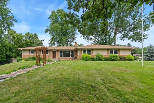 2300 Oakwood Drive, Burnsville, MN 55306