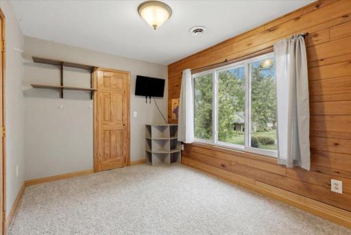 130 N Woodworth Street, Elmwood, WI 54740