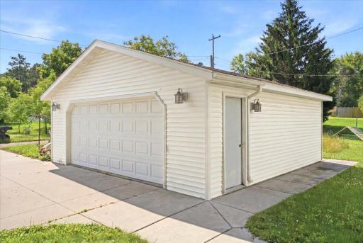 130 N Woodworth Street, Elmwood, WI 54740