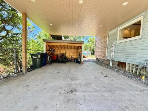 212 W Junius Avenue, Fergus Falls, MN 56537
