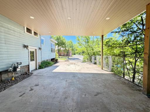 212 W Junius Avenue, Fergus Falls, MN 56537