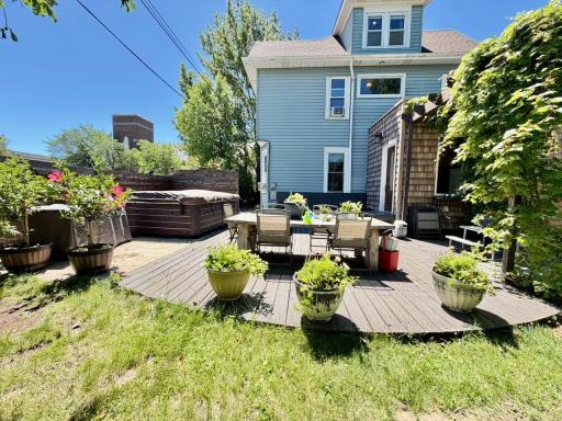 212 W Junius Avenue, Fergus Falls, MN 56537
