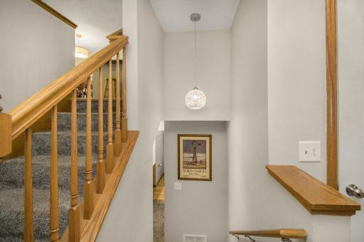 10664 Ironwood Court, Woodbury, MN 55129
