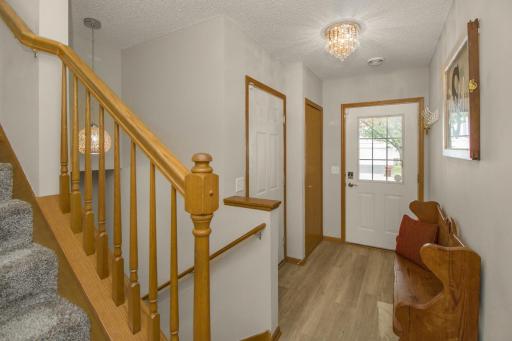 10664 Ironwood Court, Woodbury, MN 55129