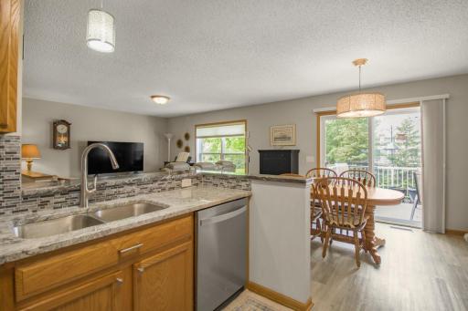 10664 Ironwood Court, Woodbury, MN 55129