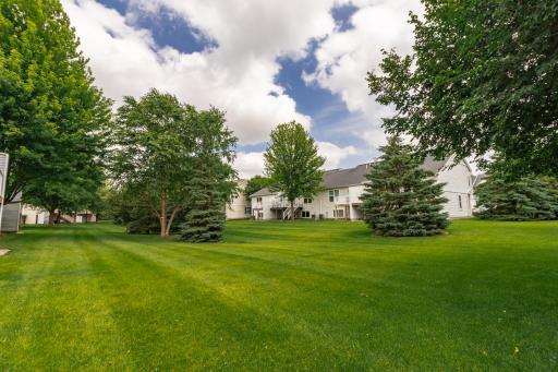 10664 Ironwood Court, Woodbury, MN 55129