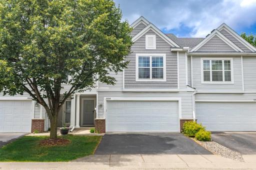 10664 Ironwood Court, Woodbury, MN 55129