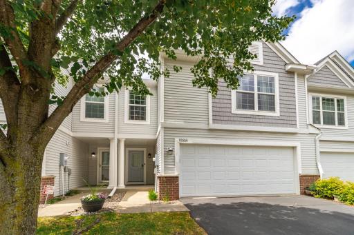 10664 Ironwood Court, Woodbury, MN 55129