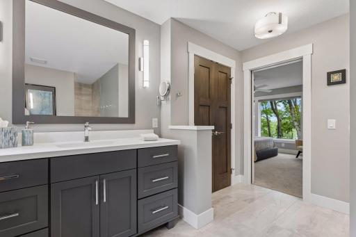 280 Cove Road, Hudson, WI 54016
