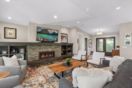 Living Room, Vaulted Ceilings, Hardwood floors and trim, gas fireplace for quick snuffle by fire.