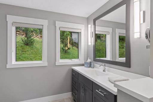 280 Cove Road, Hudson, WI 54016