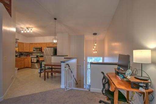 1016 Honeysuckle Lane SE, Cambridge, MN 55008