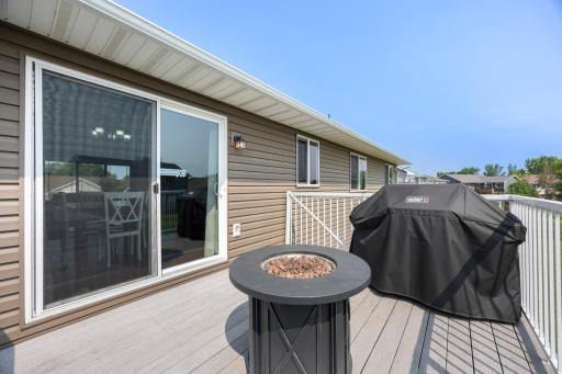 Composite Deck with Stairs