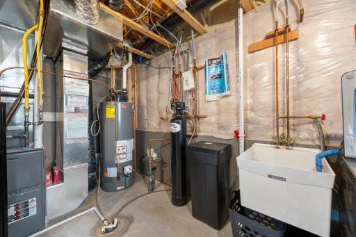 Mechanical/Laundry Room