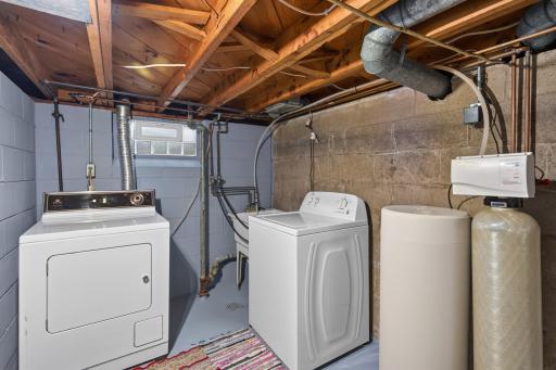 213 14th Avenue S, South Saint Paul, MN 55075