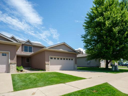 4449 Heritage Place NW, Rochester, MN 55901