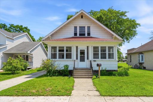 Greeting from this charming 3 BR, 2 Bath home in Belle Plaine.