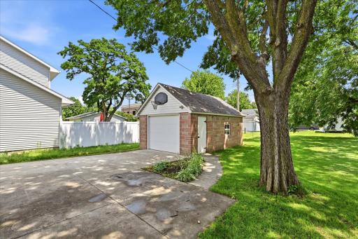 117 S Market Street, Belle Plaine, MN 56011