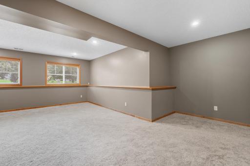 11333 Ivywood Trail, Saint Paul, MN 55129