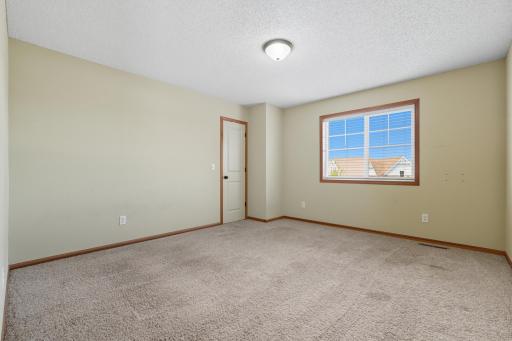 11333 Ivywood Trail, Saint Paul, MN 55129